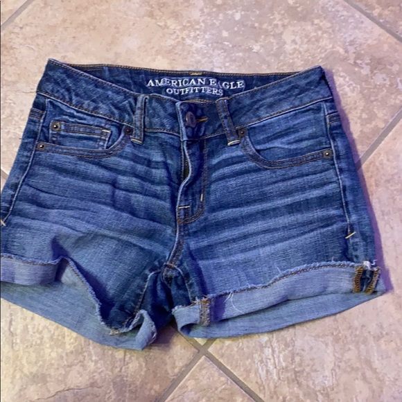 American Eagle Jean shorts! size 0 - Picture 1 of 2